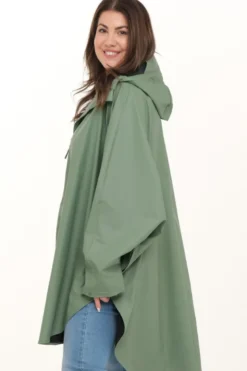 Dusty regnponcho