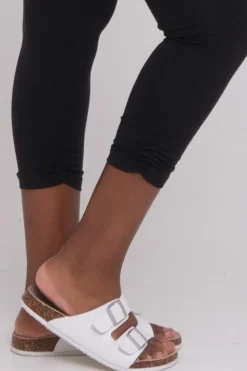 Ebba capri