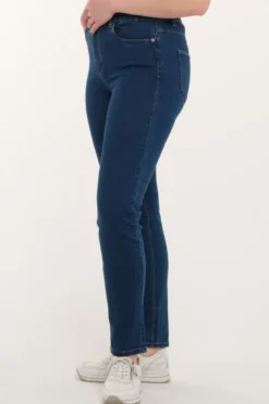 Siri basic jeans